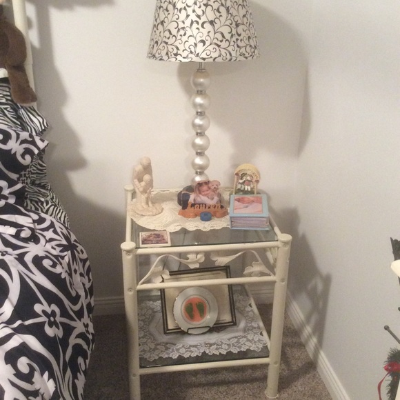 Full size canopy bed room set.brand new mattress. - Picture 3 of 5